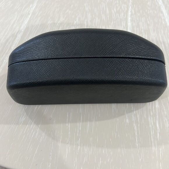 Salvatore Ferragamo Sunglasses Case - Picture 4 of 6